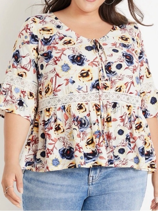 Maurices Tops - Maurices NWOT Floral Babydoll Peplum Boho Peasant Top 1X Lace Trim Cream Blue